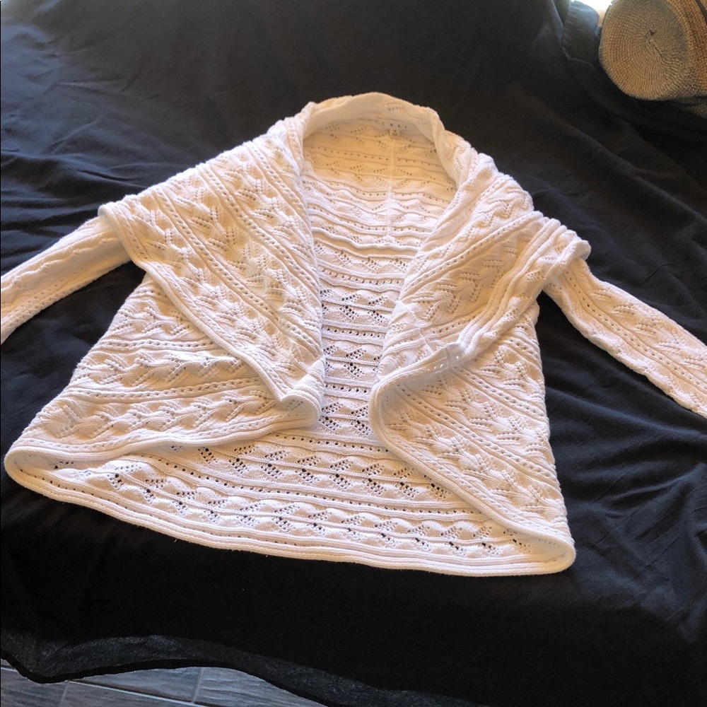 Elegant White Cable Knit Sweater